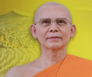 Sư trụ trì bị tố tham ô chưa rời Thái Lan vì không có hộ chiếu