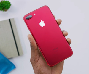 iPhone 7 màu đỏ về trong tháng 4, giá từ 21,7 triệu đồng