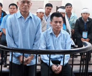 Ông lão ngoài 70 tuổi dùng xiên đâm chuột sát hại cháu ruột