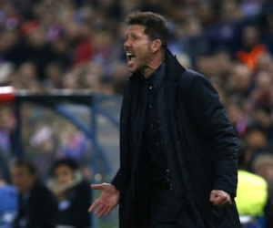Simeone thề không bao giờ dẫn dắt Real