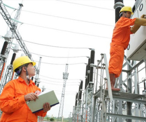Yêu cầu Bộ Công Thương trình phương án giá điện trước 25/3