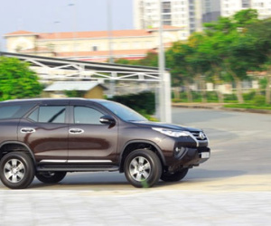 6 mẫu SUV tầm trung đời 2017 hấp dẫn nhất