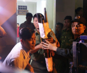Bắt cả kho vũ khí trong nhà 3 tầng tại TP Nha Trang