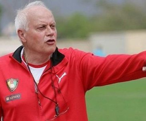 Lý lịch “khủng” của HLV trưởng ĐT Afghanistan