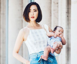 Với quỹ thời gian eo hẹp, các mẹ bận rộn sẽ mặc đẹp như thế nào?