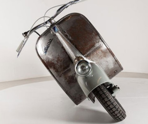 Bán đấu giá chiếc Vespa cổ nhất thế giới