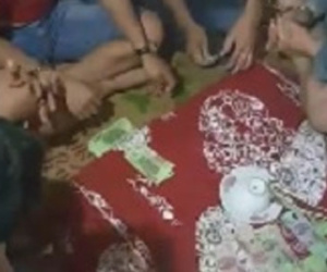 Hóa trang thành con bạc "khát nước", "cất vó" sới bạc khủng