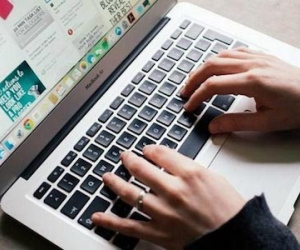 Mỹ bật đèn xanh cho nhà cung cấp Internet bán dữ liệu người dùng