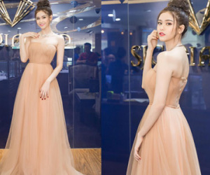 Trương Quỳnh Anh khoe vai trần, eo thon ở sự kiện