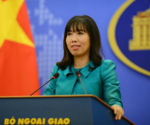 Bộ Ngoại giao có nữ phát ngôn viên mới