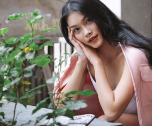 Con gái Kiều Trinh: Cô gái 20 tuổi tỏa sáng nhất ở The Face Online