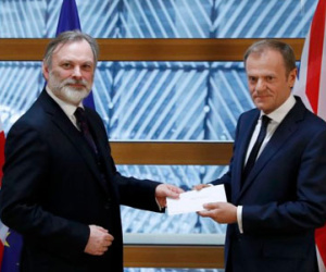 Mới trình kế hoạch Brexit, Anh và EU đã hục hặc
