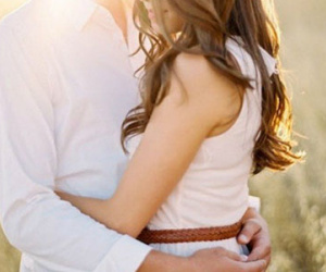 Yêu nhau say đắm đột nhiên anh dừng liên lạc với tôi