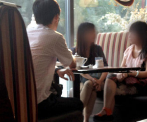 Nữ sinh Thượng Hải bán trứng của mình để mua iPhone