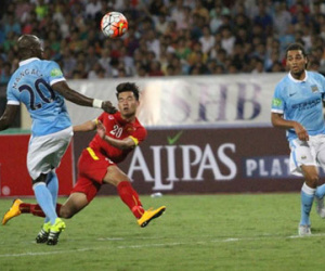 CLB Manchester City lại sang Việt Nam