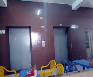 Dạt khỏi vỉa hè, quán ăn chui hành lang, gầm cầu thang chung cư