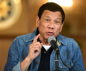 Tổng thống Philippines dọa "tát vô mặt EU"