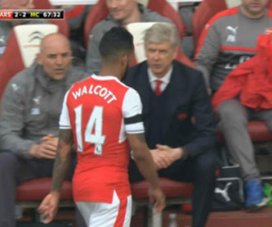 Arsenal suýt thua, 3 SAO bị tố "đâm sau lưng" Wenger