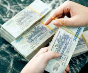 Bà lão tố bị bạn trai ngoại quốc quen qua mạng lừa tiền tỷ