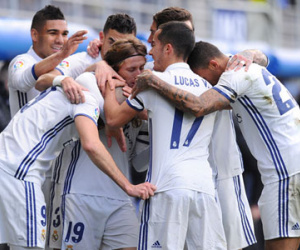 Real Madrid đánh bại Barcelona trong 'cuộc chiến' Facebook