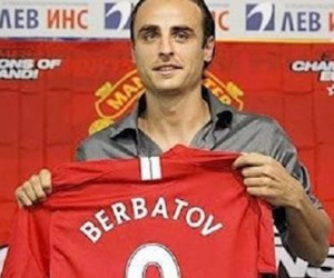 Công Vinh mang Berbatov đến Việt Nam: Mong đừng là bánh vẽ!