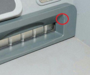 Lật tẩy thủ đoạn mới ăn cắp mật khẩu tinh vi ở các cây ATM