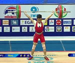 Lê Nguyễn Quốc Bảo giành HC vàng cử giật trẻ thế giới