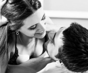 Thói quen tuyệt vời của chồng sau mỗi lần ân ái, phải yêu vợ lắm mới làm