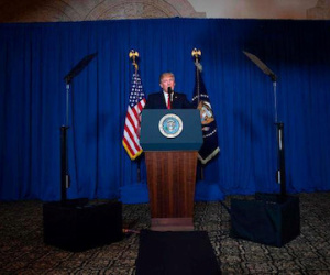 Ông Trump xác nhận ra lệnh dội mưa tên lửa vào Syria