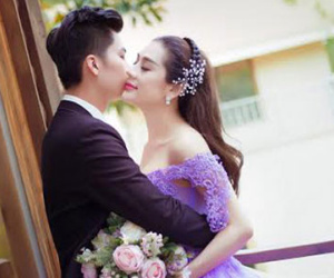 Hơn chồng 8 tuổi, Lâm Chi Khanh vẫn "yếu đuối" như gái đôi mươi