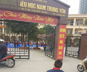 Nguyên Phó Hiệu trưởng Nam Trung Yên làm công tác thư viện