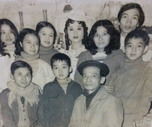 Phòng tân hôn "1 giường, 1 ri đô mỏng manh" của cô dâu Hà thành