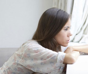 Đêm nào mẹ chồng cũng sang phòng ngủ của vợ chồng tôi để gọi tôi dậy...