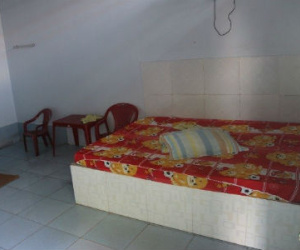 3 chàng trai bị điều tra vì "thân mật" với nữ sinh lớp 9