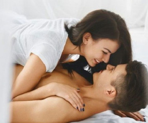 Cười đau ruột với những pha cố gợi cảm khi làm “chuyện ấy” và cái kết không thể ngờ