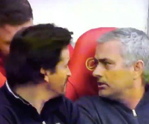 Fan MU bất ngờ vì Mourinho không biết Diego Forlan là ai