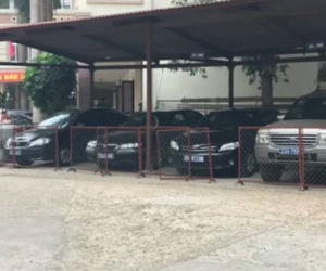 Hà Nội yêu cầu không nhận xe biếu tặng từ doanh nghiệp