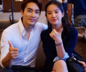 Báo Hàn tiết lộ Lưu Diệc Phi mang bầu, đã lên lịch cưới Song Seung Hun