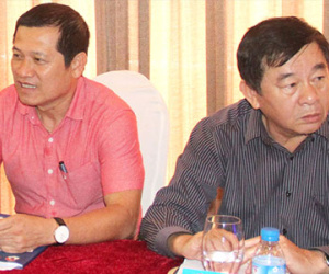 "Chưa có ý định thuê trọng tài ngoại"