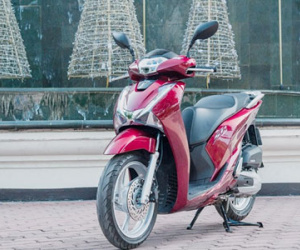 Honda SH 2017 chênh giá cao nhất 10 triệu sau 6 tháng bán ra