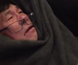Bác sĩ gốc Việt có thể thành triệu phú nếu thắng kiện United Airlines