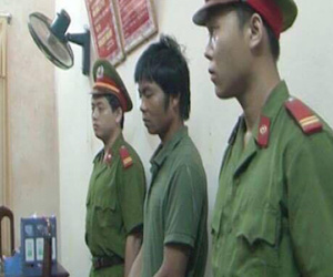 Cha cưỡng bức con sau chầu nhậu