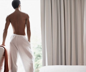 Khốn khổ với anh chồng siêu sạch
