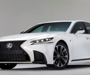 Lexus LS 500 F Sport trình làng tại triển lãm xe New York