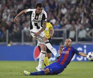 Barca mất trụ cột hàng thủ sau thảm bại trước Juventus