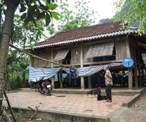 Cha mẹ không biết con 13 tuổi mang bầu suốt 9 tháng