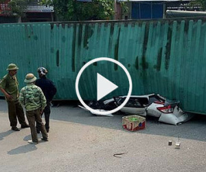Clip tổng hợp nhiều vụ xe container bị lật đáng sợ