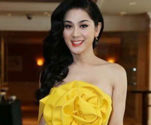 Lâm Chi Khanh - Từ nam ca sĩ thư sinh đến người đàn bà đoạn trường vì yêu