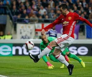Man Utd bị cầm hòa ở trận tứ kết lượt đi Europa League