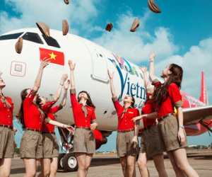 Sếp Vietjet Air nhận thù lao gần 1,5 tỷ đồng/người năm 2017?